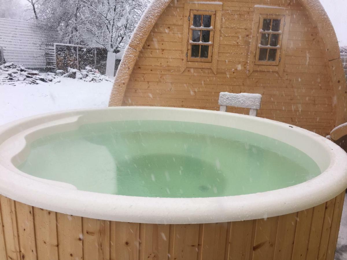 Bed and Breakfast Het Koningshofje Pelt Екстер'єр фото