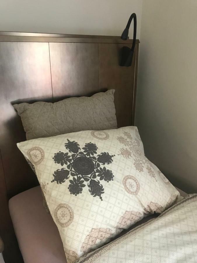 Bed and Breakfast Het Koningshofje Pelt Екстер'єр фото